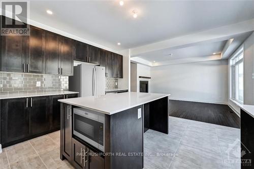 76 Big Dipper Street, Ottawa, ON - Indoor Photo Showing Kitchen