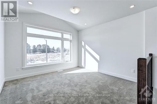 76 Big Dipper Street, Ottawa, ON - Indoor Photo Showing Other Room