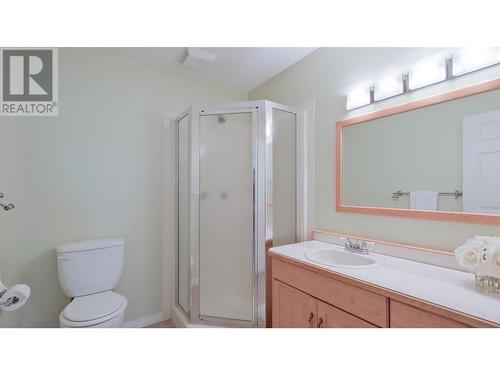 920 Argyle Street Unit# 103, Penticton, BC - Indoor Photo Showing Bathroom