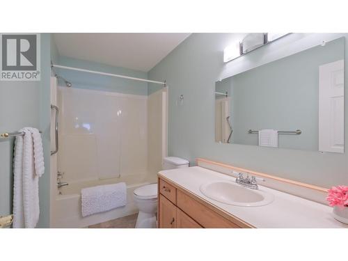 920 Argyle Street Unit# 103, Penticton, BC - Indoor Photo Showing Bathroom