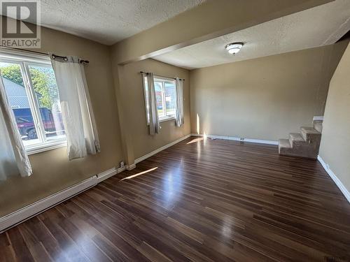 4 Laurier Ave, Timmins, ON - Indoor Photo Showing Other Room