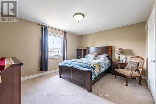 12 Sistine Court, Hamilton (Carpenter), ON - Indoor Photo Showing Bedroom