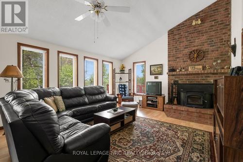 41 Reeves Drive, Parry Sound Remote Area, ON - Indoor Photo Showing Living Room With Fireplace