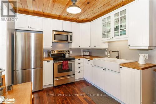 684A South Shore Road, South River, ON - Indoor Photo Showing Kitchen With Double Sink