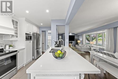 11 Braywin Drive, Toronto (Kingsview Village-The Westway), ON - Indoor Photo Showing Kitchen