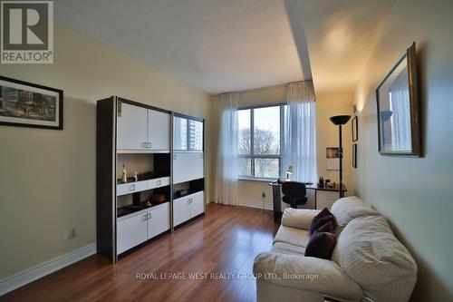 509 - 2 Aberfoyle Crescent, Toronto (Islington-City Centre West), ON - Indoor