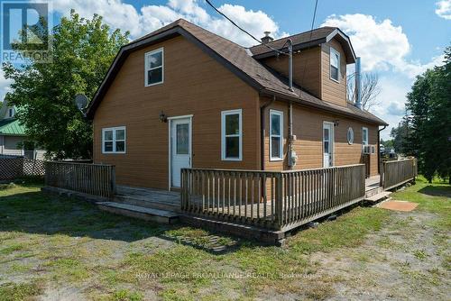 7517 Road 509, North Frontenac, ON - Outdoor