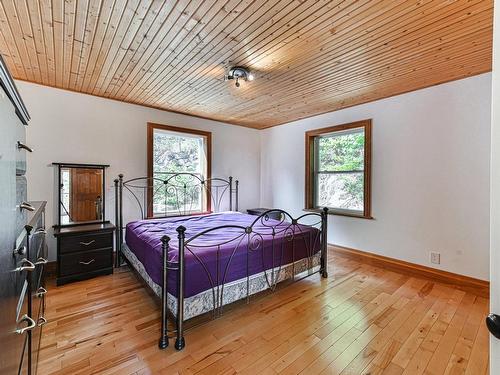 Master bedroom - 2040 Boul. Rolland-Cloutier, Lantier, QC - Indoor Photo Showing Other Room