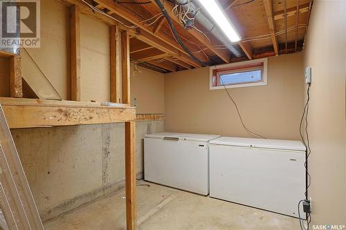 11 Maple Place, Birch Hills, SK - Indoor Photo Showing Laundry Room