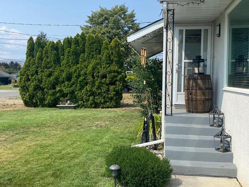 1766 Sunnycrest Ave, Kamloops, BC - Outdoor