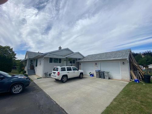 1766 Sunnycrest Ave, Kamloops, BC - Outdoor