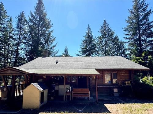 4475 Maxwell Road, Peachland, BC - Outdoor