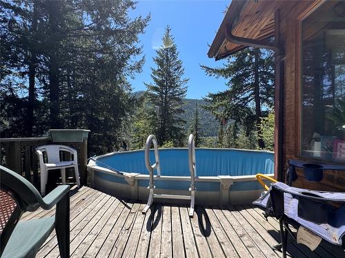 4475 Maxwell Road, Peachland, BC - Outdoor With Above Ground Pool