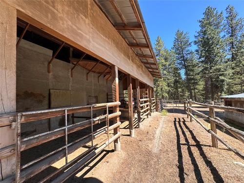 4475 Maxwell Road, Peachland, BC -  Photo Showing Other Room