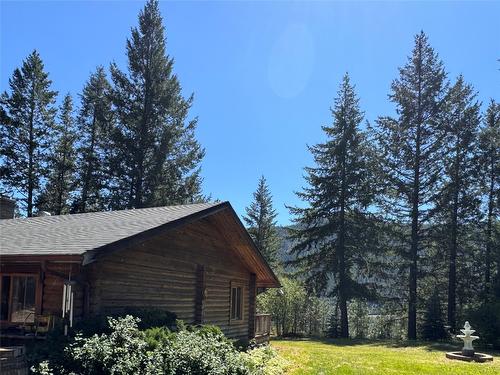 4475 Maxwell Road, Peachland, BC - Outdoor