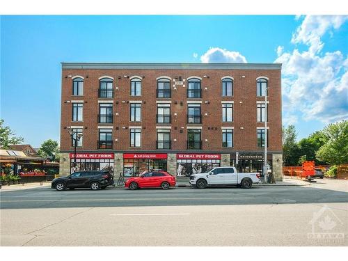 305-6 Grove Avenue, Ottawa, ON 