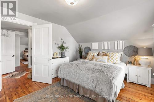 464 Scott Street, St. Catharines, ON - Indoor Photo Showing Bedroom