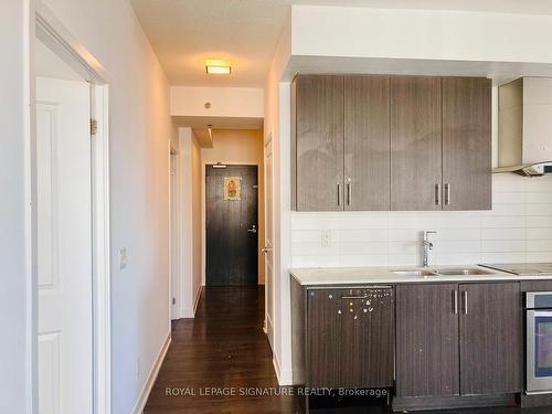 912-195 Bonis Ave, Toronto, ON - Indoor Photo Showing Kitchen With Double Sink