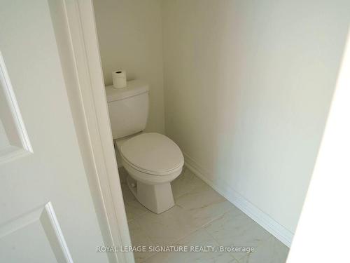 44-150 Glendale Ave, St. Catharines, ON - Indoor Photo Showing Bathroom