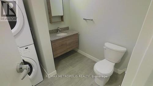 1801 - 318 Spruce Street, Waterloo, ON - Indoor Photo Showing Bathroom