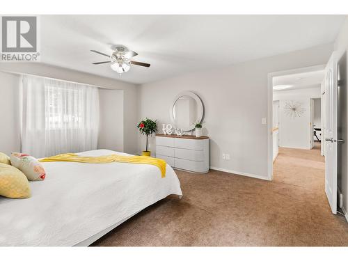 7967 Falcon Ridge Crescent, Kelowna, BC - Indoor Photo Showing Bedroom