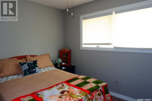 704 Leeville Drive, Assiniboia, SK - Indoor Photo Showing Bedroom