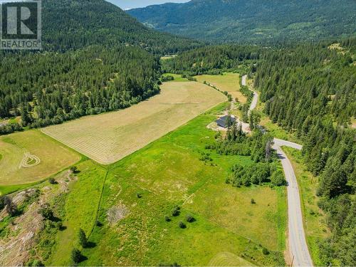 2335 Pass Creek Road, Castlegar, BC - Outdoor With View