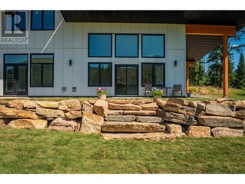 2335 Pass Creek Road, Castlegar, BC - Outdoor With Deck Patio Veranda