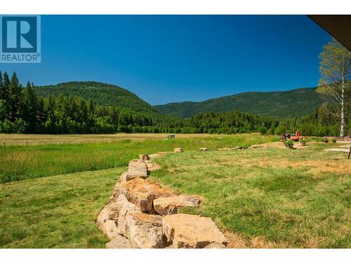 2335 Pass Creek Road, Castlegar, BC - Outdoor With View