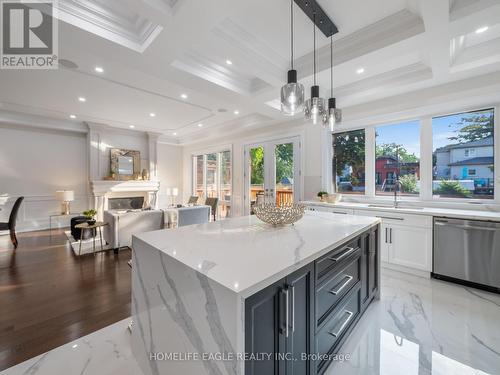 34 Brooklawn Avenue, Toronto (Cliffcrest), ON - Indoor Photo Showing Kitchen With Upgraded Kitchen