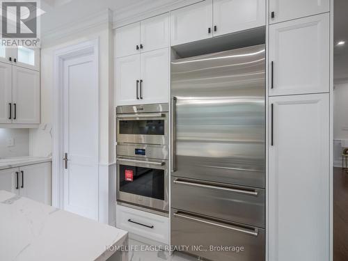 34 Brooklawn Avenue, Toronto, ON - Indoor Photo Showing Kitchen