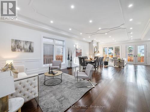 34 Brooklawn Avenue, Toronto (Cliffcrest), ON - Indoor Photo Showing Living Room