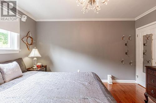 237 Tuck Drive, Burlington (Shoreacres), ON - Indoor Photo Showing Bedroom