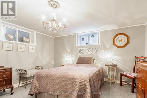 237 Tuck Drive, Burlington (Shoreacres), ON - Indoor Photo Showing Bedroom