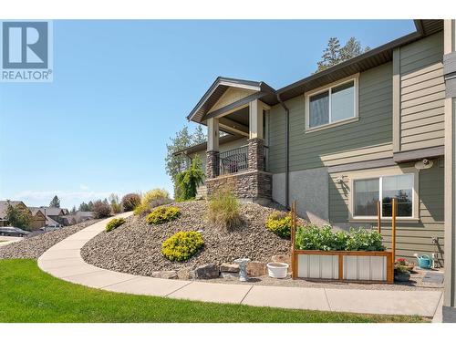 2390 Tallus Ridge Drive, West Kelowna, BC - Outdoor