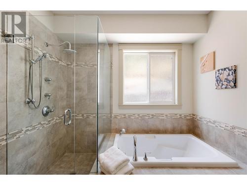 2390 Tallus Ridge Drive, West Kelowna, BC - Indoor Photo Showing Bathroom