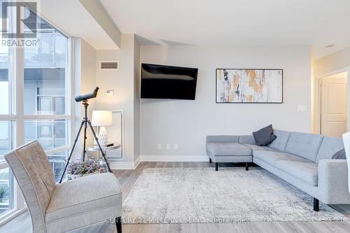 2407 - 16 Brookers Lane, Toronto (Mimico), ON - Indoor Photo Showing Living Room