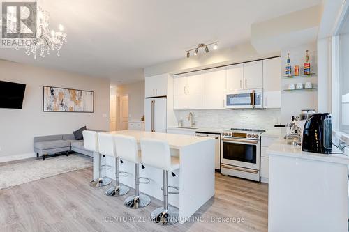 2407 - 16 Brookers Lane, Toronto, ON - Indoor Photo Showing Kitchen With Upgraded Kitchen