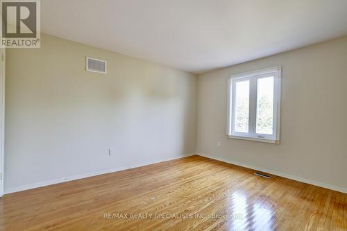 2143 Perran Drive, Mississauga (Sheridan), ON - Indoor Photo Showing Other Room