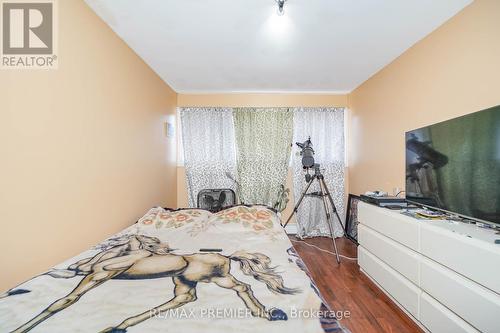 Unit 89 - 2901 Jane Street E, Toronto (Glenfield-Jane Heights), ON - Indoor Photo Showing Bedroom