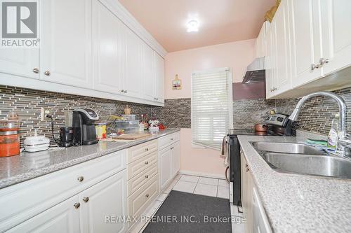 Unit 89 - 2901 Jane Street E, Toronto (Glenfield-Jane Heights), ON - Indoor Photo Showing Kitchen With Double Sink