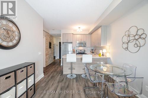 607 - 55 Yorkland Boulevard, Brampton, ON - Indoor Photo Showing Dining Room