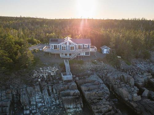 2934 Cape Gegogan Road, Goldenville, NS 