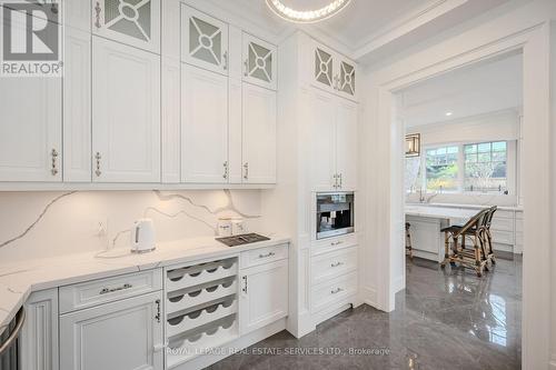 1257 Lakeshore Road W, Oakville (Bronte East), ON - Indoor Photo Showing Kitchen