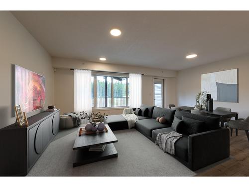 6 - 1444 Granite Drive, Golden, BC - Indoor Photo Showing Living Room