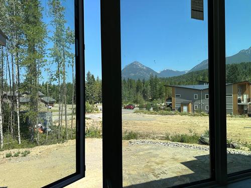 6 - 1444 Granite Drive, Golden, BC - Outdoor With View