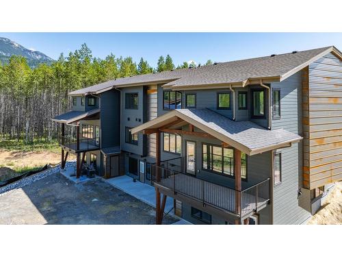 6 - 1444 Granite Drive, Golden, BC - Outdoor