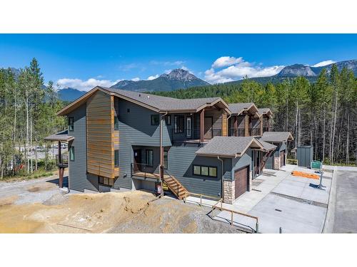 6 - 1444 Granite Drive, Golden, BC - Outdoor