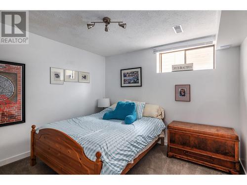 2178 Shannon Way, West Kelowna, BC - Indoor Photo Showing Bedroom