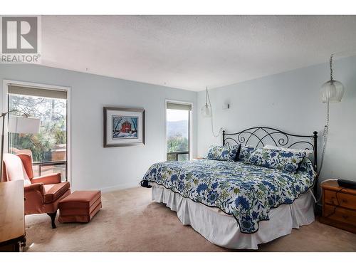 2178 Shannon Way, West Kelowna, BC - Indoor Photo Showing Bedroom